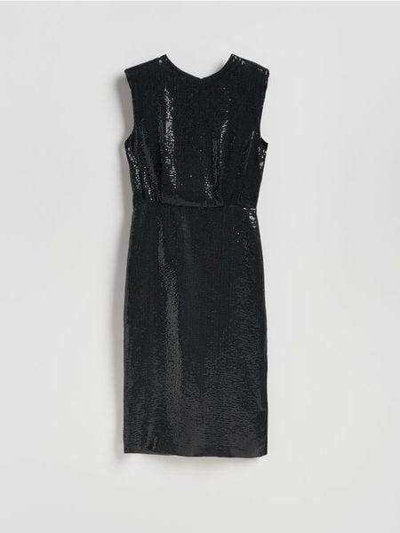 Sukienka midi z cekinami - czarny. Czarne sukienki damskie Reserved, na co dzień, l, bez wzorów, z tkaniny, bez kołnierzyka, bez ramiączek, midi, proste. W wyprzedaży za 139.99 zł.