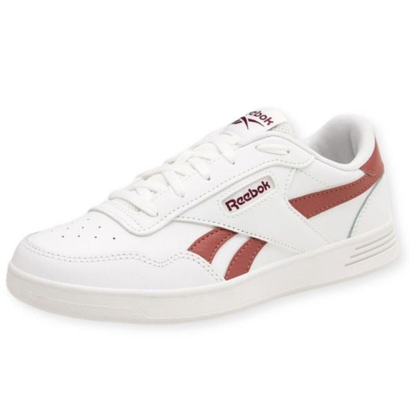 Buty treningowe damskie Reebok Court Advance. Białe buty sportowe na co dzień damskie Reebok, bez wzorów, ze skóry, tenisowe. Za 161.60 zł.