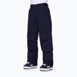 Spodnie snowboardowe męskie 686 Progression Padded V2. Czarne spodnie materiałowe męskie GEOLOGIC, bez wzorów, sportowe. Za 859.99 zł.