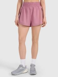 4F Szorty sportowe w kolorze jasnoróżowym rozmiar: XS. Różowe spodenki sportowe damskie 4f, xs, z materiału, outdoorowe. Za 83.42 zł.