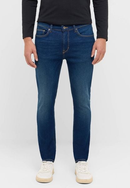 Męskie Spodnie Jeansowe Mustang Style Frisco Skinny Denim Blue 1016793 5000 803. Niebieskie spodnie materiałowe męskie Mustang, bez wzorów, z denimu. Za 219.99 zł.