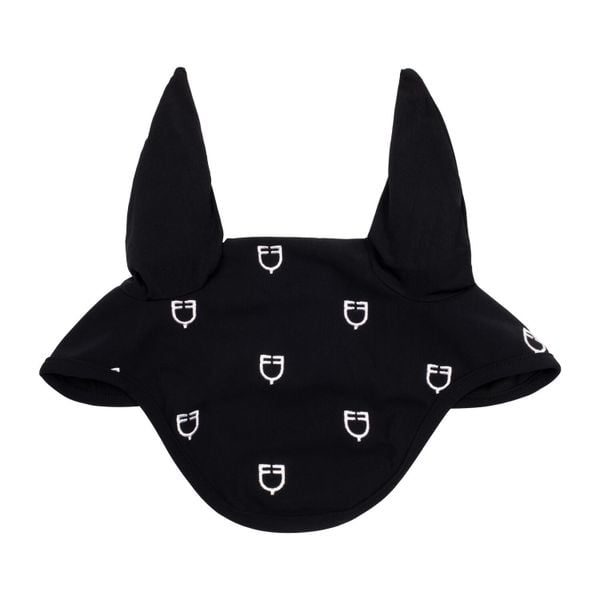 Czapka multilogo z tkaniny technicznej edycja black line. Brązowe czapki męskie EQUESTRO, bez wzorów, z materiału. Za 135.90 zł.