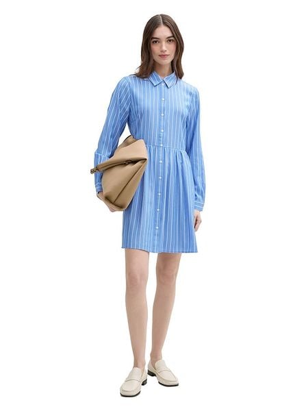 TOM TAILOR Denim Sukienka w kolorze niebieskim rozmiar: S. Niebieskie sukienki damskie Tom Tailor Denim, s, bez wzorów, z denimu, bez kołnierzyka, bez ramiączek, mini, rozkloszowane. Za 91.77 zł.