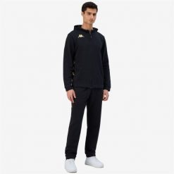 Bluza Kappa Giordizi. Czarne bluzy z kapturem męskie Kappa, na zimę, l, z bawełny. Za 236.45 zł.