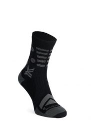 Skarpety rowerowe X-Socks Gravel Perform Merino Crew. Czerwone skarpetki damskie X-Socks, bez wzorów, z elastanu. Za 176.00 zł.