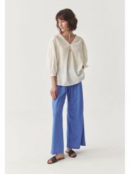TATUUM Spodnie "Namaliko" w kolorze niebieskim rozmiar: 46. Niebieskie spodnie materiałowe damskie Tatuum, bez wzorów, z materiału. Za 119.68 zł.