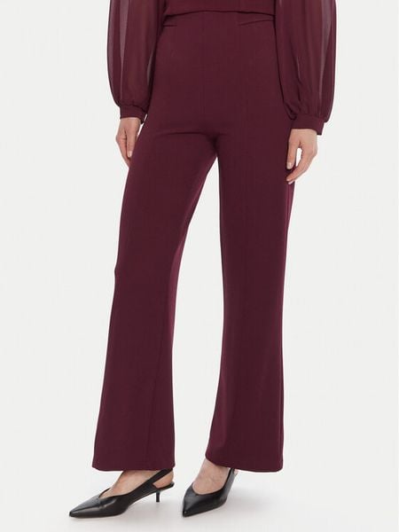 Rinascimento Spodnie materiałowe CFC0125304003 Bordowy Regular Fit. Czerwone spodnie materiałowe damskie RINASCIMENTO, bez wzorów, z materiału. Za 159.99 zł.