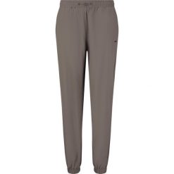Damskie spodnie dresowe Athlecia Hero. Brązowe spodnie dresowe damskie Athlecia, bez wzorów, z dresówki. Za 177.00 zł.