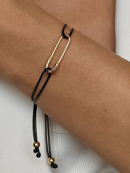 ÔNESSA Bransoletka z elementem ozdobnym rozmiar: onesize. Czarne bransoletki damskie ÔNESSA, z mosiądzu. Za 111.59 zł.