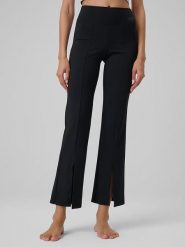 4F Legginsy w kolorze czarnym do jogi rozmiar: L. Czarne legginsy damskie 4f, l, bez wzorów, z materiału. Za 109.95 zł.