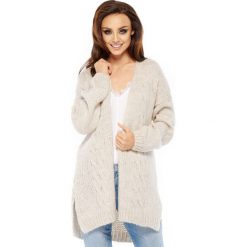 Sweter kardigan z splotem ls211. Brązowe kardigany damskie Lemoniade, bez wzorów, ze splotem. W wyprzedaży za 129.00 zł.