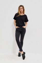 Jeansy skinny z przetarciami. Czarne jeansy damskie MOODO. W wyprzedaży za 44.99 zł.