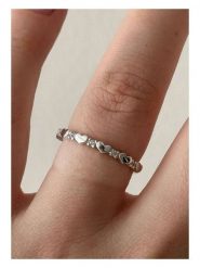 Lodie Silver Pierścionek z cyrkoniami rozmiar: onesize. Szare pierścionki damskie Lodie Silver, z cyrkonią, z mosiądzu. Za 39.99 zł.