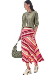 Heine Bluzka w kolorze khaki rozmiar: 50. Brązowe bluzki damskie Heine, bez wzorów, z wiskozy, bez kołnierzyka, bez ramiączek. Za 64.95 zł.