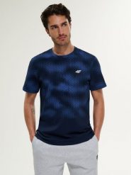 4F T-shirt regular z nadrukiem męski - granatowy S. Niebieskie t-shirty męskie 4f, m, bez wzorów, z bawełny, bez kołnierzyka. W wyprzedaży za 69.99 zł.
