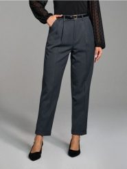 Spodnie chino - szary. Szare spodnie materiałowe damskie Sinsay, bez wzorów. Za 59.99 zł.