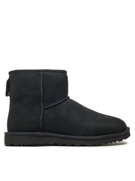 Ugg Śniegowce M Classic Mini 1002072 Czarny. Czarne buty zimowe męskie Ugg, ze skóry, bez zapięcia. Za 849.99 zł.