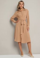 Brązowa Koszulowa Sukienka Midi z Guzikami i Materiałowym Paskiem Tetenai. Brązowe sukienki damskie Born2be, na co dzień, l, bez wzorów, z materiału, bez kołnierzyka, bez ramiączek, midi, koszulowe. Za 129.99 zł.