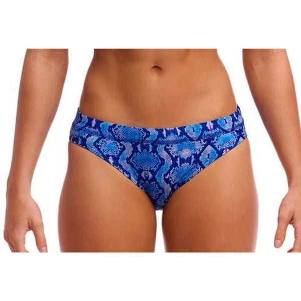 Bikini - dół od bikini Funkita Sports Brief Blue Viper. Niebieskie bikini damskie FUNKITA, bez wzorów. Za 129.00 zł.
