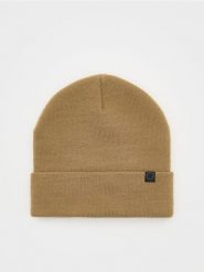 Czapka beanie - beżowy. Brązowe czapki męskie Reserved, bez wzorów. W wyprzedaży za 15.99 zł.