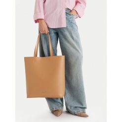 Torebka Nine West. Brązowe torebki klasyczne damskie Nine West, bez wzorów, bez dodatków. Za 199.99 zł.