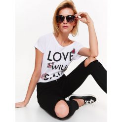 SPODNIE DENIMOWE DAMSKIE RURKI. Szare spodnie materiałowe damskie TOP SECRET, z aplikacjami, z jeansu, eleganckie. W wyprzedaży za 59.99 zł.