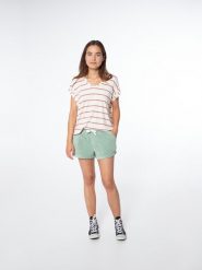 Spodenki damskie Protest PRTKABIN shorts. Zielone szorty damskie Protest, bez wzorów, ze skóry, eleganckie. Za 109.90 zł.