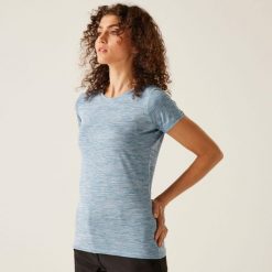 Koszulka sportowa damska Fingal Edition szybkoschnąca. Czerwone topy sportowe damskie Dare 2b, bez wzorów, bez ramiączek. Za 140.00 zł.