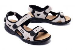 RIEKER 64582-60 beige, sandały damskie. Brązowe sandały damskie Rieker, bez wzorów, bez obcasa. Za 237.93 zł.