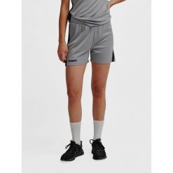 Szorty damskie Hummel Multi PL. Brązowe szorty damskie HUMMEL, bez wzorów, sportowe. Za 120.00 zł.