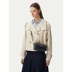 Torebka Tommy Hilfiger. Czarne listonoszki damskie Tommy Hilfiger, bez wzorów, bez dodatków. Za 489.99 zł.