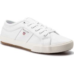 Tenisówki GANT - Samuel 18638394 White G29. Białe trampki i tenisówki męskie Gant, bez wzorów, z gumy, bez zapięcia. W wyprzedaży za 189.00 zł.