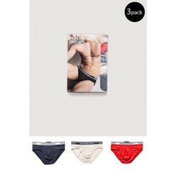 Slipy Mężczyzna EMPORIO ARMANI CONNECTED. Czerwone slipki męskie EMPORIO ARMANI CONNECTED, bez wzorów, z bawełny. Za 201.25 zł.