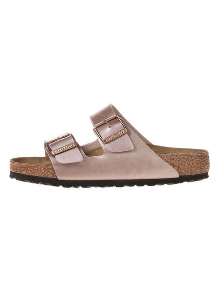Birkenstock Klapki "Arizona" w kolorze różowozłotym rozmiar: 40. Różowe klapki damskie Birkenstock, bez wzorów, bez obcasa. Za 317.72 zł.