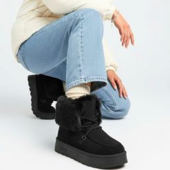 Śniegowce damskie Big Star, na wysokiej platformie z futerkiem i okrągłym noskiem, czarne, SS274113. Czarne śniegowce damskie Big Star. Za 135.99 zł.