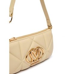 Torebka LOVE MOSCHINO. Brązowe torebki klasyczne damskie Love Moschino, bez wzorów, bez dodatków. Za 839.99 zł.