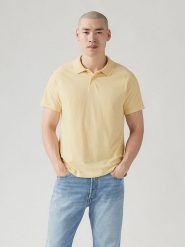 Levi's Koszulka polo w kolorze żółtym rozmiar: M. Żółte koszulki polo męskie Levi's, m, bez wzorów, bez ramiączek. Za 101.45 zł.