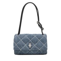 Torebka Marc Jacobs. Niebieskie torebki klasyczne damskie MARC JACOBS, bez wzorów, z denimu, bez dodatków. Za 1,499.00 zł.