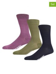 Wrangler Skarpety (3 pary) "Cheyne" w kolorze czarnym, oliwkowym i fioletowym rozmiar: 38-42. Brązowe skarpetki męskie Wrangler, bez wzorów. Za 28.17 zł.