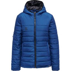 Kurtka damska Hummel Quilted North. Niebieskie kurtki damskie HUMMEL, l, bez wzorów, bez kaptura. W wyprzedaży za 338.80 zł.