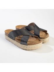 BACKSUN Klapki "Milano" w kolorze khaki rozmiar: 38. Brązowe klapki damskie Backsun, bez wzorów, bez obcasa. Za 110.29 zł.