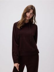 Wełniany sweter z kapturem - ciemnobrązowy. Brązowe swetry klasyczne damskie Reserved, l, z wełny, bez kołnierzyka. Za 239.99 zł.
