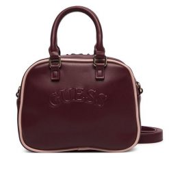 Torebka Guess. Czerwone torebki klasyczne damskie Guess, z aplikacjami, bez dodatków. Za 294.99 zł.