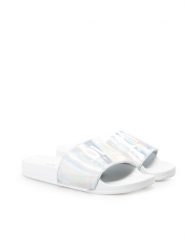 Colmar Klapki "Slipper Lux" | Slipper Lux 608 | Kobieta | Biały, Srebrny. Białe klapki damskie Colmar, bez wzorów, z materiału, bez obcasa. W wyprzedaży za 99.00 zł.