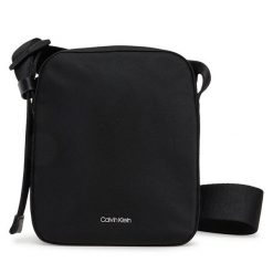 Saszetka Calvin Klein. Czarne saszetki męskie CALVIN KLEIN. Za 189.99 zł.