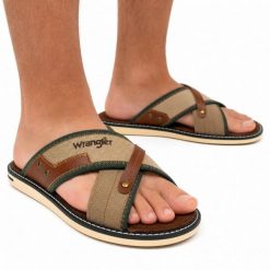Klapki męskie Wrangler CALVIN SLIDER MEN LOW. Brązowe klapki i japonki męskie Wrangler, z materiału. Za 139.00 zł.