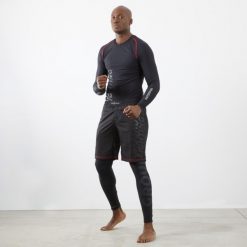 Spodenki do MMA / Grapplingu Outshock Fightshort 500. Czarne szorty damskie OUTSHOCK, bez wzorów, z elastanu, sportowe. Za 129.99 zł.