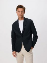 Marynarka slim fit - ciemnozielony. Zielone marynarki męskie Reserved, bez wzorów, z bawełny. W wyprzedaży za 159.99 zł.