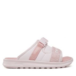 Klapki New Balance. Czerwone klapki damskie New Balance, bez wzorów, bez obcasa. Za 229.99 zł.