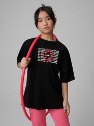 4F T-shirt loose z nadrukiem dziewczęcy - czarny 146 (10-11 lat). Czarne koszulki dziewczęce 4f, bez wzorów, z bawełny, bez ramiączek. Za 49.99 zł.